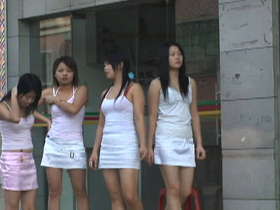 http://shardsofchina.files.wordpress.com/2012/02/chinese-sex-workers.jpg